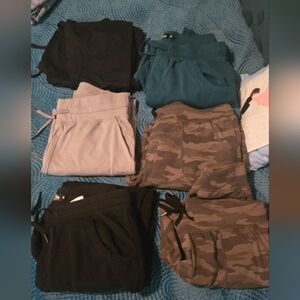 Zyia XXL Lot Camo and Solid Color Jogger Pants Set